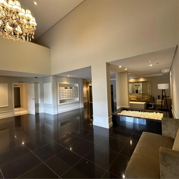 Apartamento a venda no Centro de Florianópolis - 03 quartos - 170m2: 2ª foto da galeria de imagens do imóvel