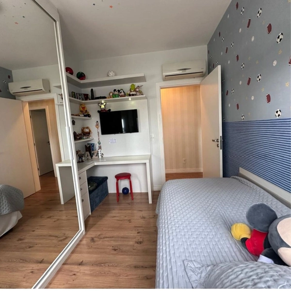 Apartamento a venda no Centro de Florianópolis - 03 quartos - 170m2: 18ª foto da galeria de imagens do imóvel