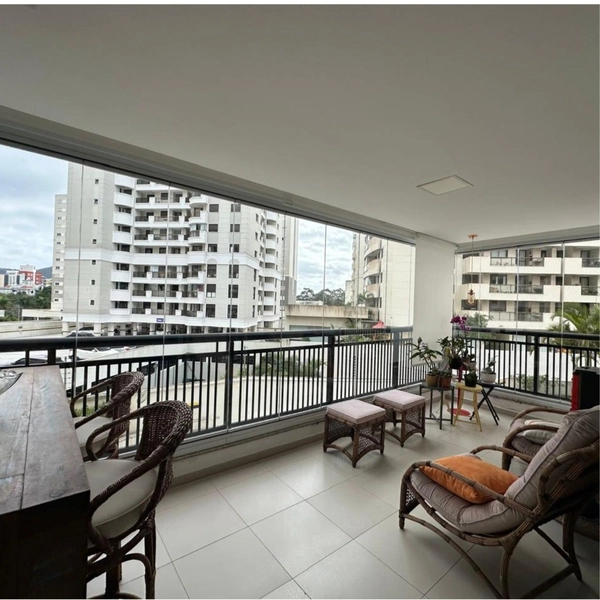 Apartamento a venda no Centro de Florianópolis - 03 quartos - 170m2: 8ª foto da galeria de imagens do imóvel
