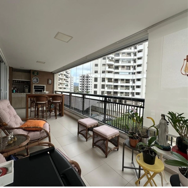 Apartamento a venda no Centro de Florianópolis - 03 quartos - 170m2: 7ª foto da galeria de imagens do imóvel