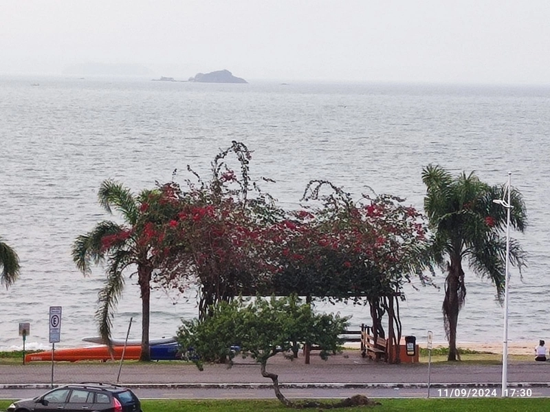 Apartamento a venda na Beira Mar com vista mar - 4 quartos - 161 m²: 4ª foto da galeria de imagens do imóvel