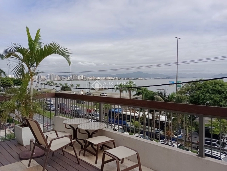 Apartamento a venda no Centro de Florianópolis - 3 quartos - 96 m²: 1ª foto da galeria de imagens do imóvel