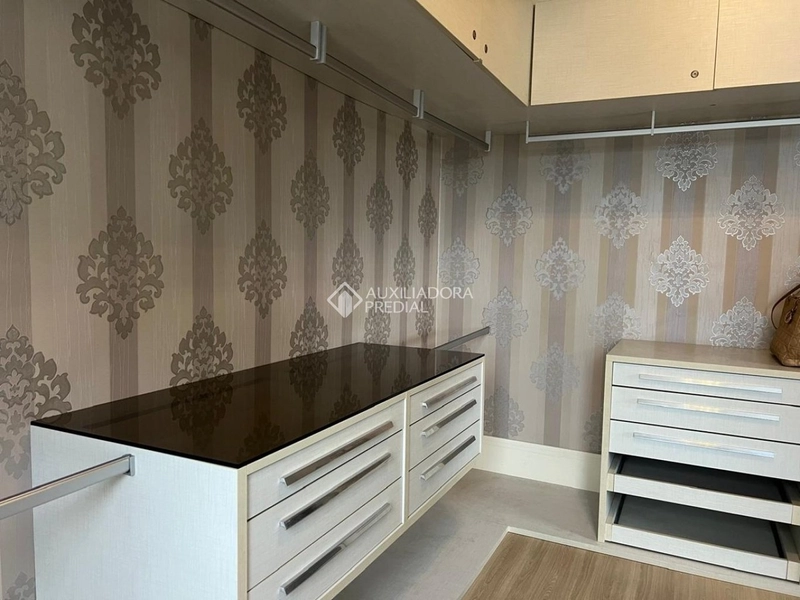 Apartamento no bairro Agronômica.: 5ª foto da galeria de imagens do imóvel