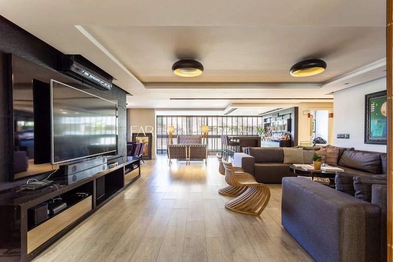 Apartamento a venda no Centro de Florianópolis - 04 quartos - 325 m²: 2ª foto da galeria de imagens do imóvel