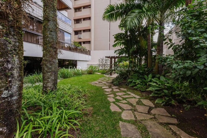 Apartamento a venda no Centro de Florianópolis - 04 quartos - 325 m²: 32ª foto da galeria de imagens do imóvel