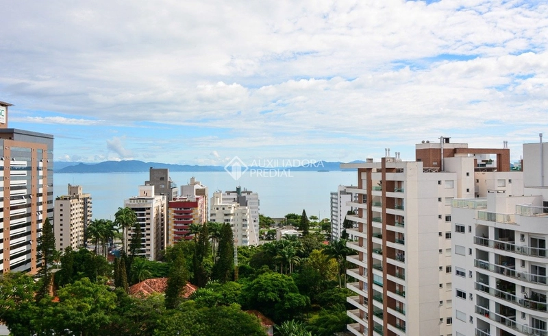 Cobertura a venda no Centro de Florianópolis - 3 suítes - 231 m²: 46ª foto da galeria de imagens do imóvel