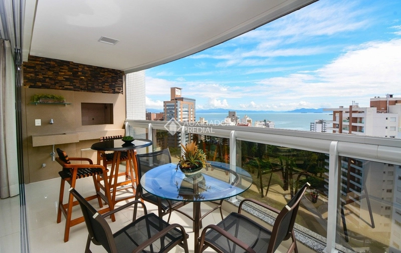 Cobertura a venda no Centro de Florianópolis - 3 suítes - 231 m²: 1ª foto da galeria de imagens do imóvel