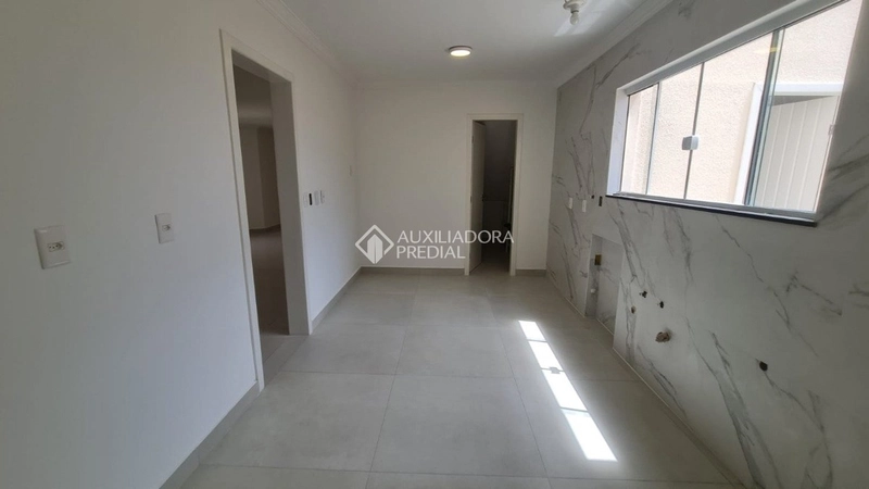 : 2ª foto da galeria de imagens do imóvel