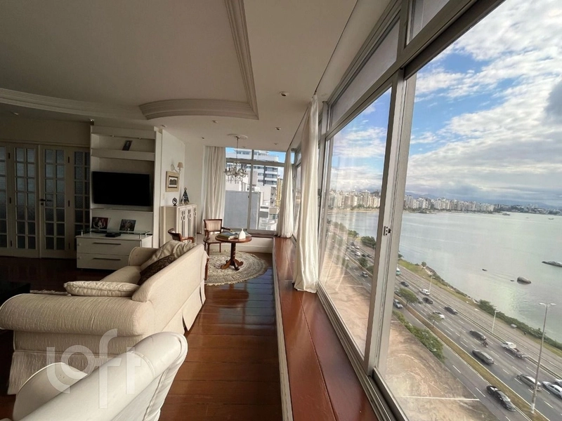 Cobertura triplex frente mar na Beiramar Norte, a melhor vista de Flor: 20ª foto da galeria de imagens do imóvel