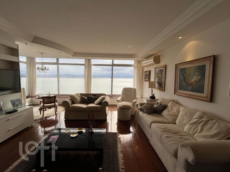 Cobertura triplex frente mar na Beiramar Norte, a melhor vista de Flor: 3ª foto da galeria de imagens do imóvel
