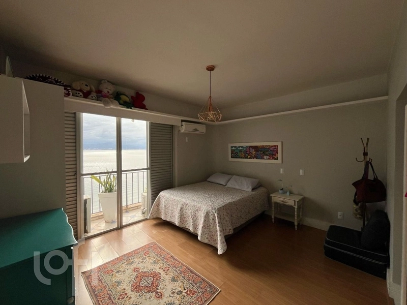 Cobertura triplex frente mar na Beiramar Norte, a melhor vista de Flor: 14ª foto da galeria de imagens do imóvel