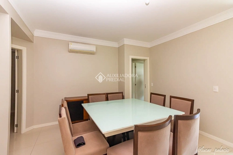 Apartamento à venda em Itacorubi com 127 m² - 4 Quartos - 2 vagas: 2ª foto da galeria de imagens do imóvel