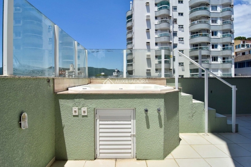 Apartamento na Agronômica com 02 quartos - 107m2: 17ª foto da galeria de imagens do imóvel