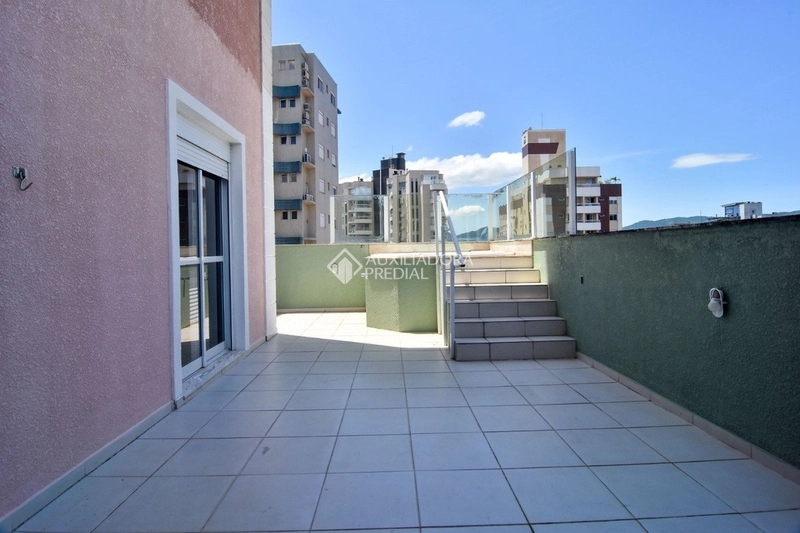 Apartamento na Agronômica com 02 quartos - 107m2: 5ª foto da galeria de imagens do imóvel