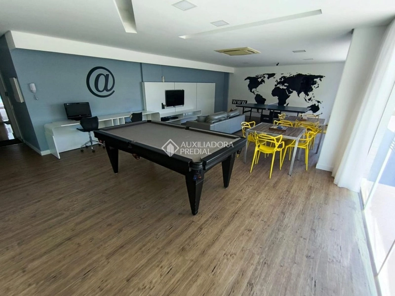 Amplo Apartamento na Trindade com 3 dormitórios em Condomínio Clube: 30ª foto da galeria de imagens do imóvel