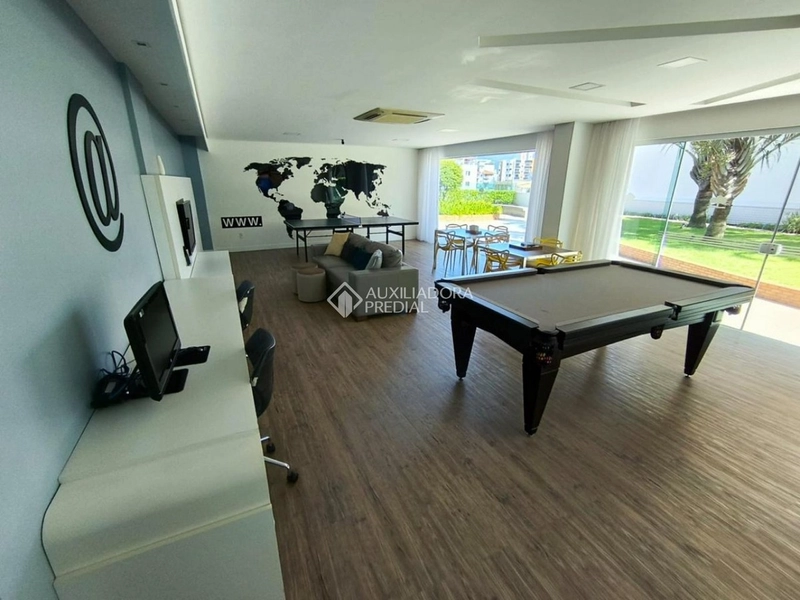 Amplo Apartamento na Trindade com 3 dormitórios em Condomínio Clube: 29ª foto da galeria de imagens do imóvel