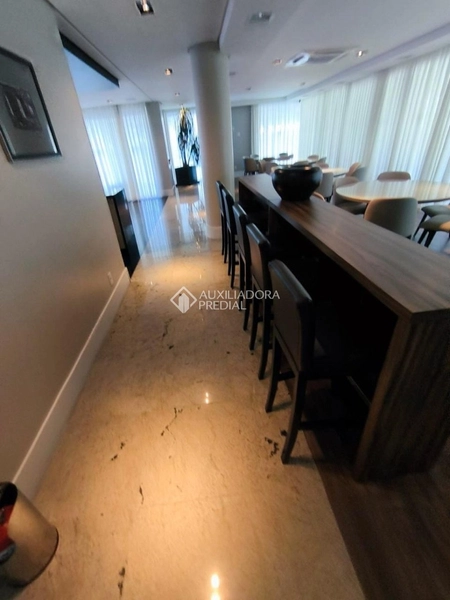 Amplo Apartamento na Trindade com 3 dormitórios em Condomínio Clube: 22ª foto da galeria de imagens do imóvel