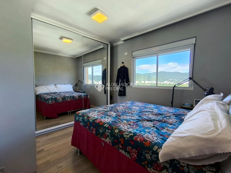 Amplo Apartamento na Trindade com 3 dormitórios em Condomínio Clube: 12ª foto da galeria de imagens do imóvel