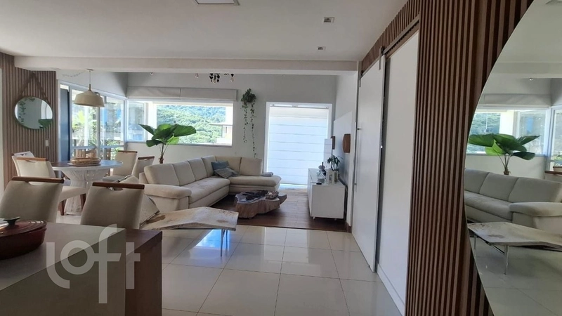 Coberutra à venda em Itacorubi com 147 m², 2 quartos, 1 suíte, 2 vag: 6ª foto da galeria de imagens do imóvel