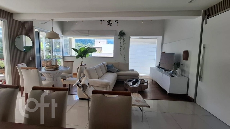 Coberutra à venda em Itacorubi com 147 m², 2 quartos, 1 suíte, 2 vag: 7ª foto da galeria de imagens do imóvel