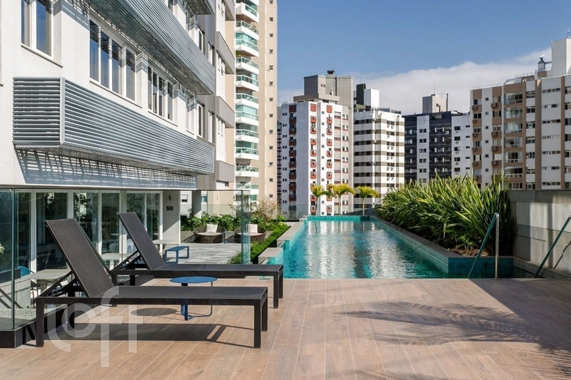 Apartamento a venda no centro 01 dormitório 60m² mobiliado com sacada: 11ª foto da galeria de imagens do imóvel