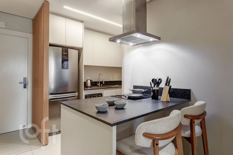 Apartamento a venda no centro 01 dormitório 60m² mobiliado com sacada: 6ª foto da galeria de imagens do imóvel