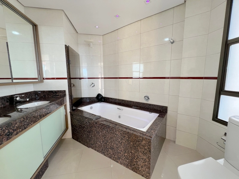 Apartamento espetacular com Vista para o Mar na Beira Mar Norte: 10ª foto da galeria de imagens do imóvel
