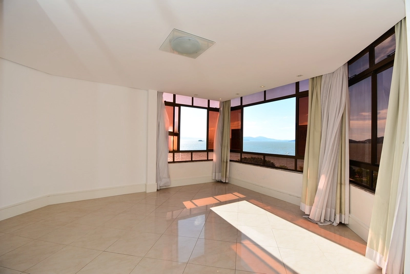 Apartamento espetacular com Vista para o Mar na Beira Mar Norte: 4ª foto da galeria de imagens do imóvel
