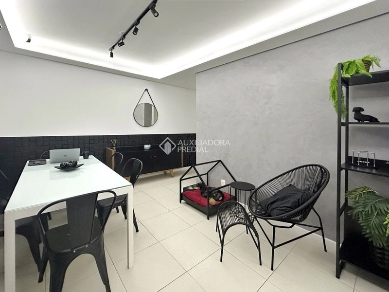 Apartamento à Venda próximo a Beira Mar - 02 quartos (1 suíte): 7ª foto da galeria de imagens do imóvel