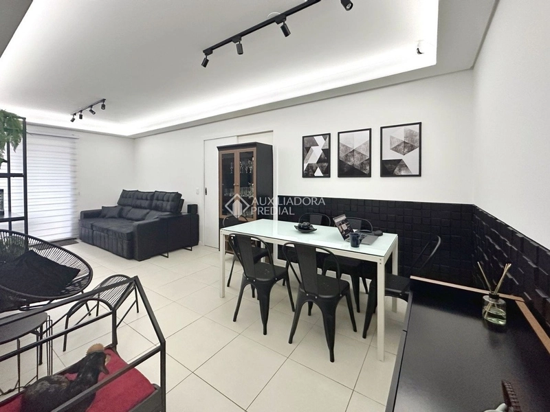 Apartamento à Venda próximo a Beira Mar - 02 quartos (1 suíte): 5ª foto da galeria de imagens do imóvel