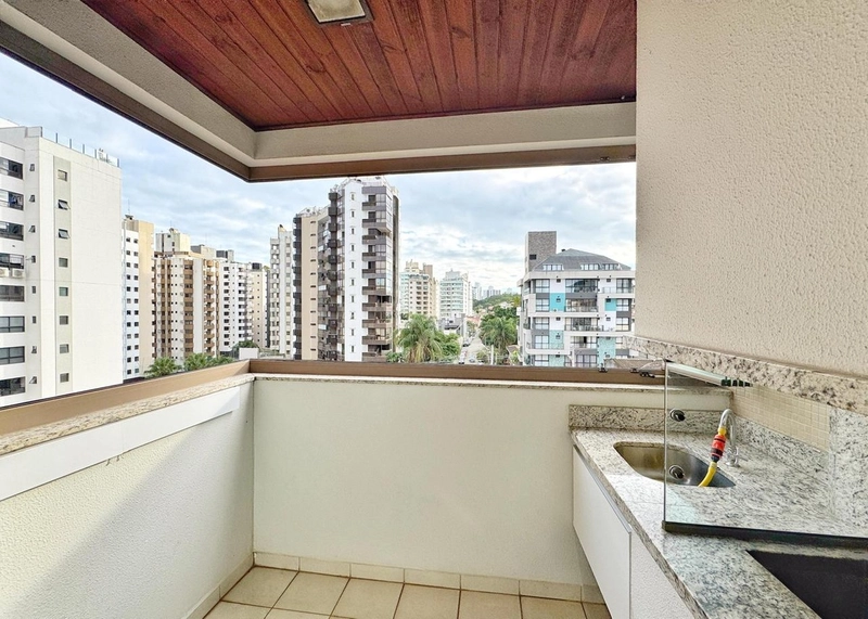 Apartamento à Venda próximo a Beira Mar - 02 quartos (1 suíte): 7ª foto da galeria de imagens do imóvel