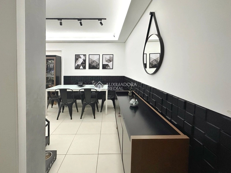 Apartamento à Venda próximo a Beira Mar - 02 quartos (1 suíte): 6ª foto da galeria de imagens do imóvel