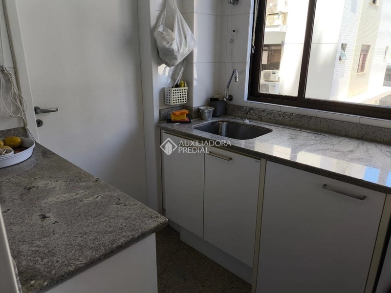 Apartamento á venda no Centro de Florianópolis - 3 quartos 1 suítes: 5ª foto da galeria de imagens do imóvel