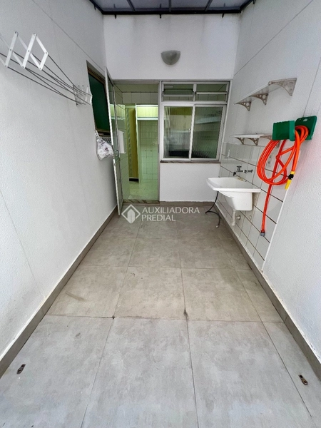Apartamento com 3 Dormitórios a Poucos Metros do Beiramar Shopping: 15ª foto da galeria de imagens do imóvel