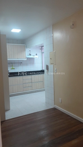 Apartamento com 3 Dormitórios a Poucos Metros do Beiramar Shopping: 3ª foto da galeria de imagens do imóvel