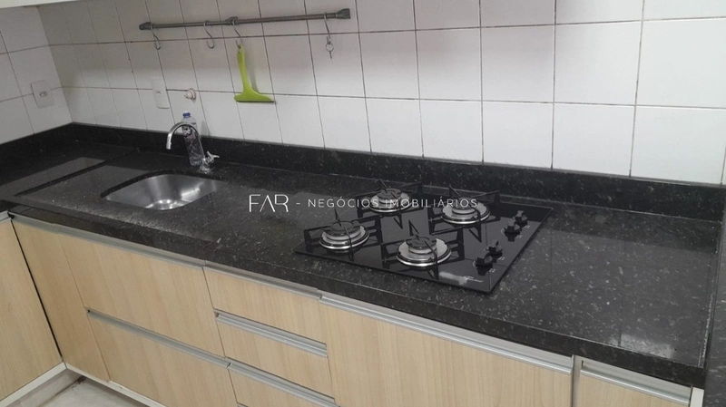 Apartamento com 3 Dormitórios a Poucos Metros do Beiramar Shopping: 5ª foto da galeria de imagens do imóvel