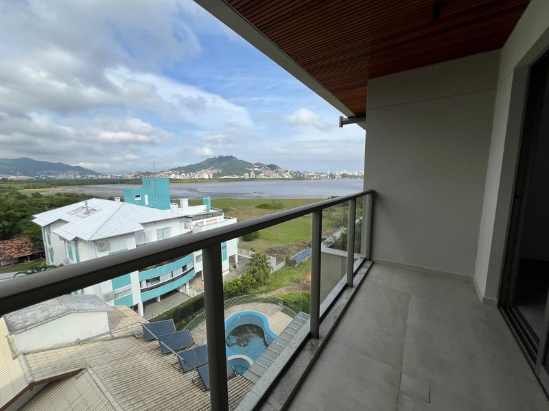 Duplex exclusivo à venda no Harmonie Residencial - frente mar: 1ª foto da galeria de imagens do imóvel