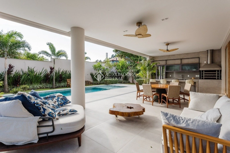 Casa deslumbrante à beira-mar em condomínio exclusivo noCacupé.: 57ª foto da galeria de imagens do imóvel