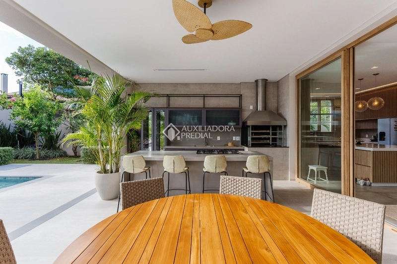 Casa deslumbrante à beira-mar em condomínio exclusivo noCacupé.: 53ª foto da galeria de imagens do imóvel