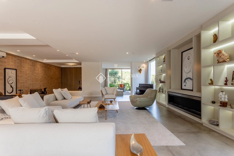Casa deslumbrante à beira-mar em condomínio exclusivo noCacupé.: 3ª foto da galeria de imagens do imóvel