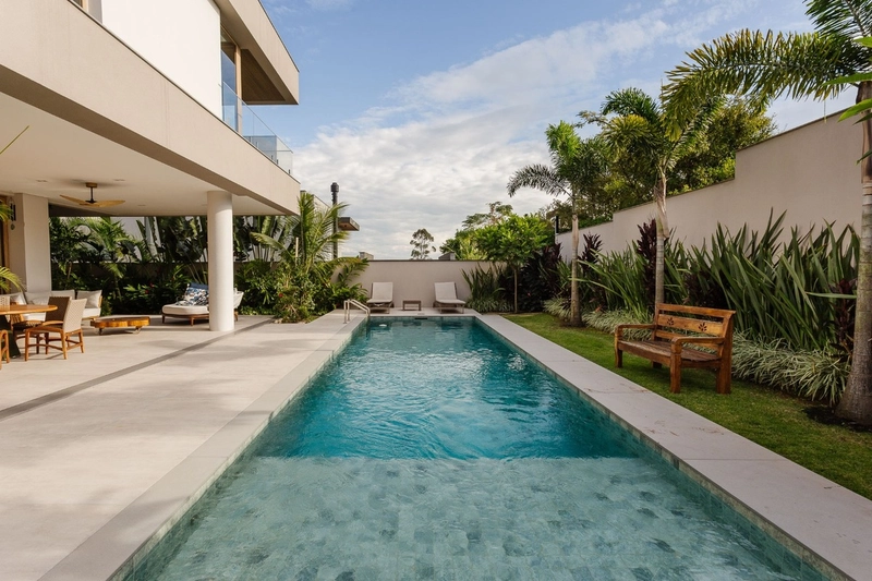 Casa deslumbrante à beira-mar em condomínio exclusivo noCacupé.: 36ª foto da galeria de imagens do imóvel