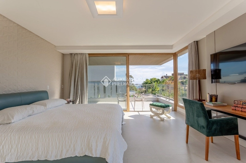 Casa deslumbrante à beira-mar em condomínio exclusivo noCacupé.: 37ª foto da galeria de imagens do imóvel