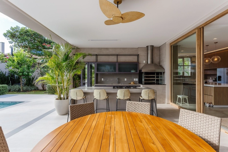 Casa deslumbrante à beira-mar em condomínio exclusivo noCacupé.: 42ª foto da galeria de imagens do imóvel