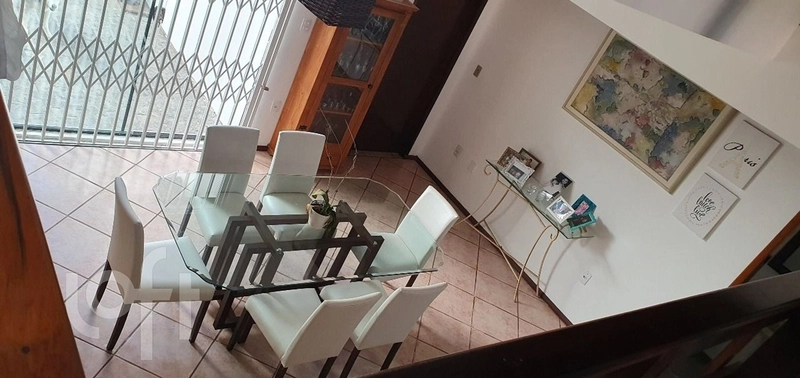 Casa à venda em Trindade com 214 m², 4 quartos, 1 suíte, 4 vagas: 4ª foto da galeria de imagens do imóvel