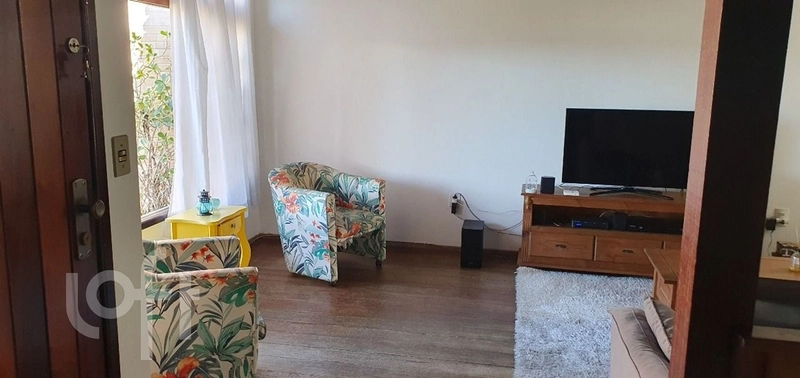 Casa à venda em Trindade com 214 m², 4 quartos, 1 suíte, 4 vagas: 6ª foto da galeria de imagens do imóvel