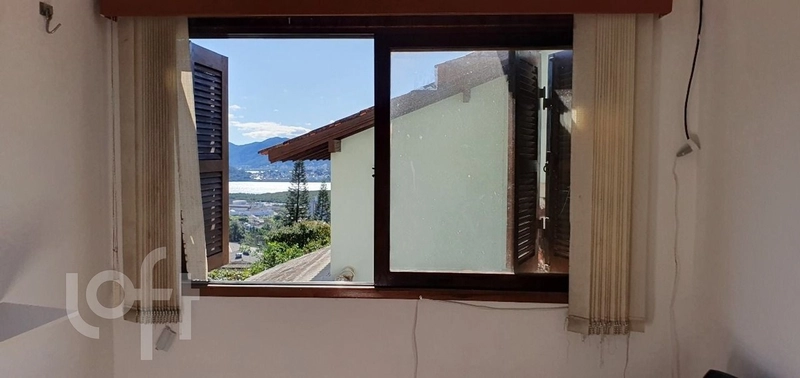 Casa à venda em Trindade com 214 m², 4 quartos, 1 suíte, 4 vagas: 46ª foto da galeria de imagens do imóvel