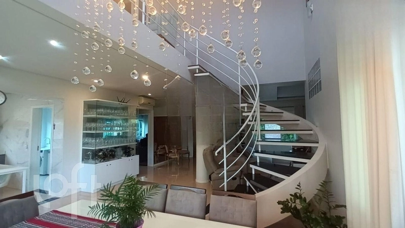 Casa à venda em Trindade com 315 m², 3 quartos, 2 suítes, 4 vagas: 5ª foto da galeria de imagens do imóvel