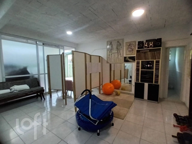 Casa à venda em Trindade com 315 m², 3 quartos, 2 suítes, 4 vagas: 57ª foto da galeria de imagens do imóvel