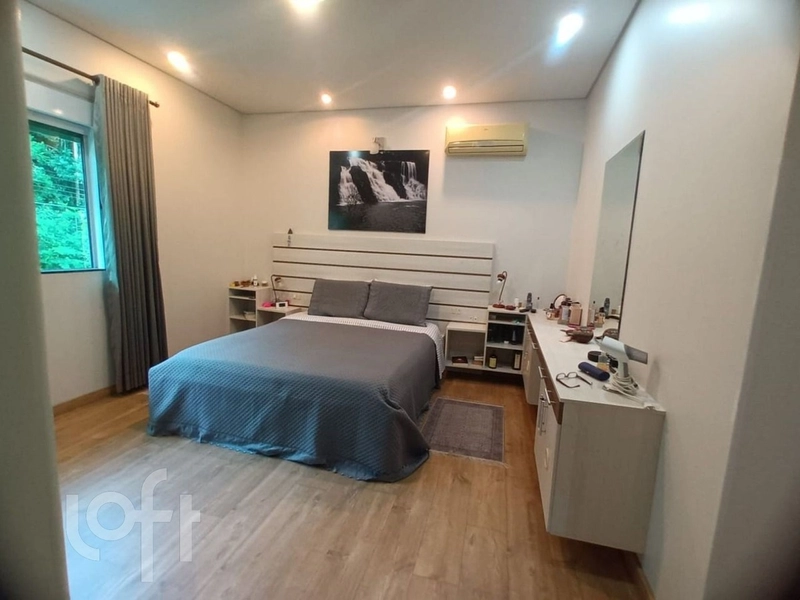 Casa à venda em Trindade com 315 m², 3 quartos, 2 suítes, 4 vagas: 33ª foto da galeria de imagens do imóvel