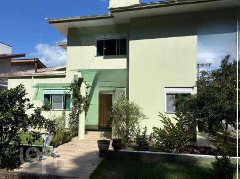 Casa à venda em Trindade com 315 m², 3 quartos, 2 suítes, 4 vagas: 3ª foto da galeria de imagens do imóvel